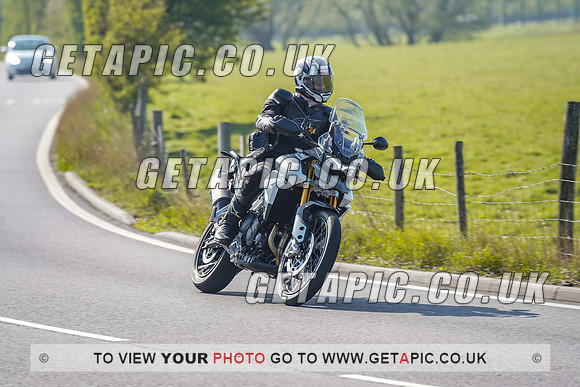 RS2204_2065