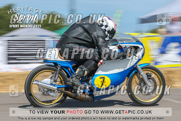 GP2508-3896-C_LOGO_ON_PHOTO