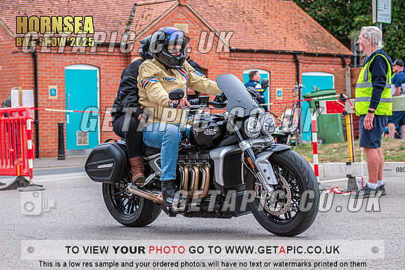 TW2508-5002_LOGO_ON_PHOTO