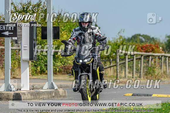 KS2409-1683-C_LOGO_ON_PHOTO