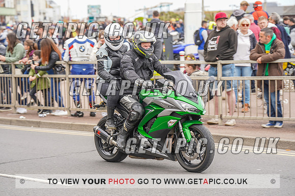 RS2205_12941
