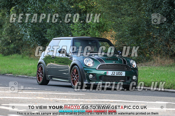GP2508-201_LOGO_ON_PHOTO