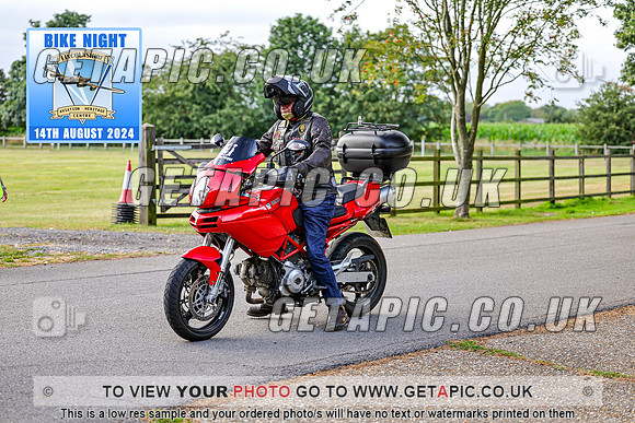 PR2408-10999_LOGO_ON_PHOTO
