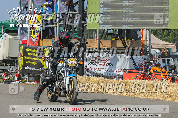 PP2508-3735_LOGO_ON_PHOTO