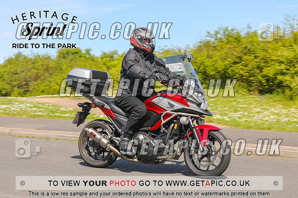 GP2405-0607-C_LOGO_ON_PHOTO