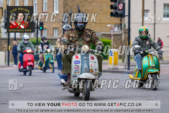 MW2505-20913_LOGO_ON_PHOTO