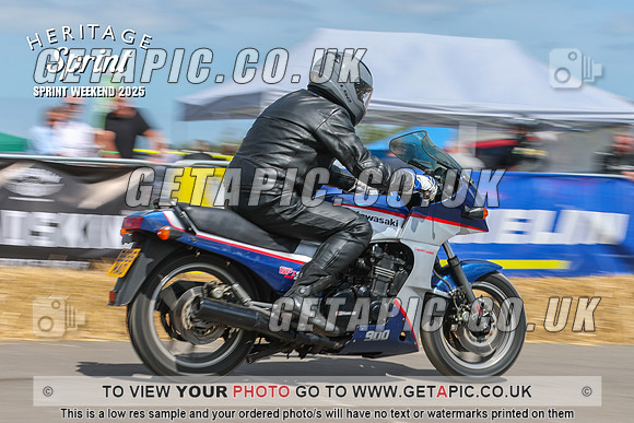 GP2508-4194-C_LOGO_ON_PHOTO