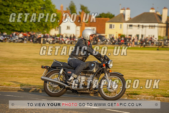 RS2207_9039