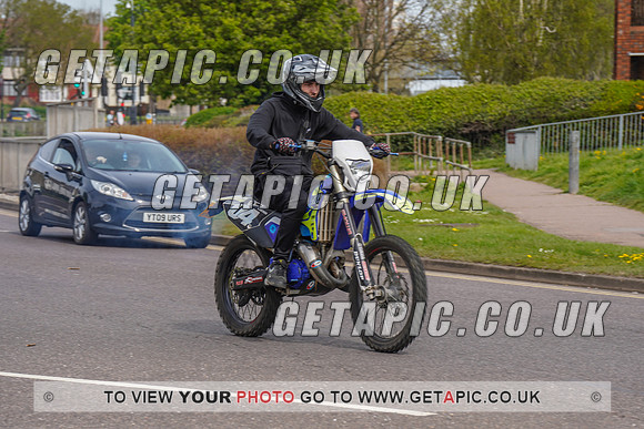 RS2204_5511