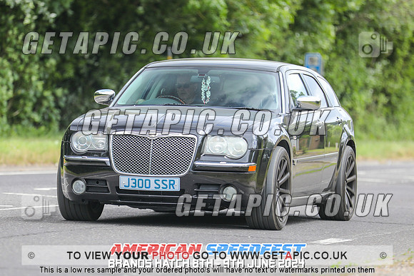 GP2406-6171-C_LOGO_ON_PHOTO
