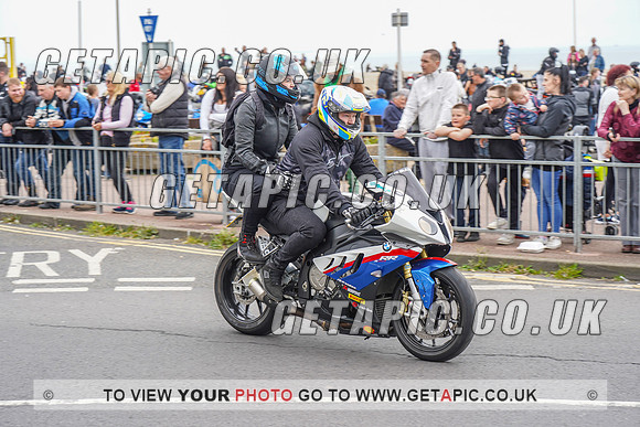 RS2205_13569