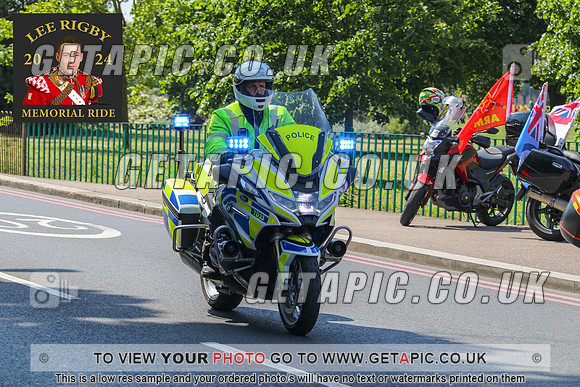 GP2405-5248_LOGO_ON_PHOTO