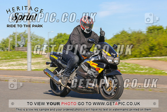 GP2405-0022-C_LOGO_ON_PHOTO