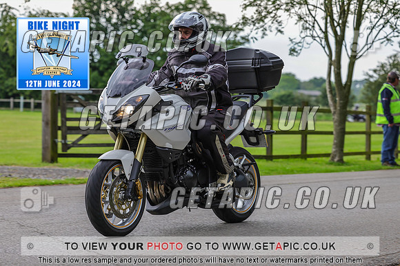 PR2406-05813-C_LOGO_ON_PHOTO