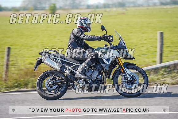 RS2204_2067