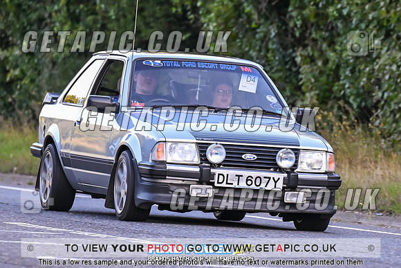 SH2409-0884-C_LOGO_ON_PHOTO