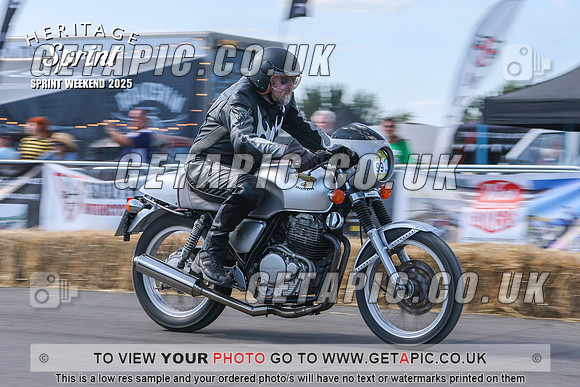 GP2508-6370-C_LOGO_ON_PHOTO