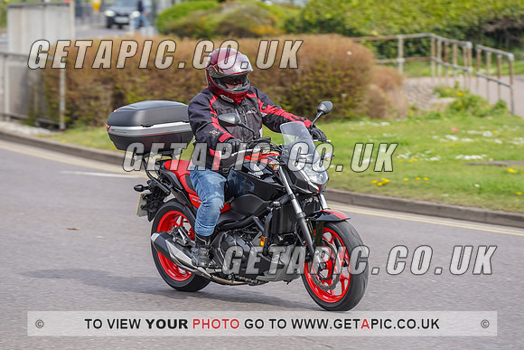 RS2204_4648