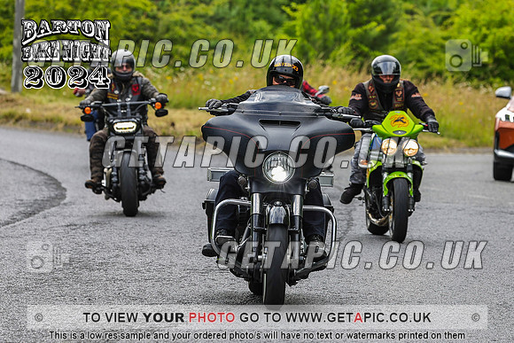 PR2407-2060_LOGO_ON_PHOTO