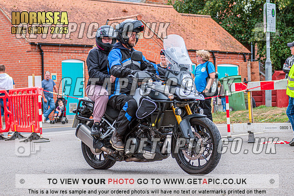 TW2508-3562_LOGO_ON_PHOTO