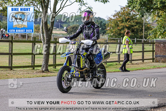 PR2508-08113_LOGO_ON_PHOTO