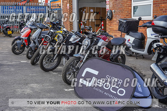 RS2207_10624