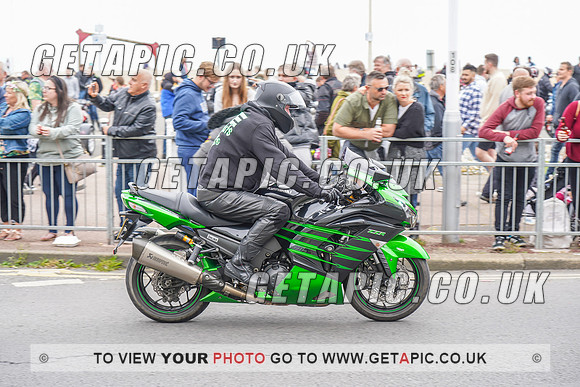 RS2205_13174
