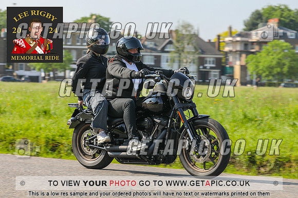 GP2405-3189-C_LOGO_ON_PHOTO