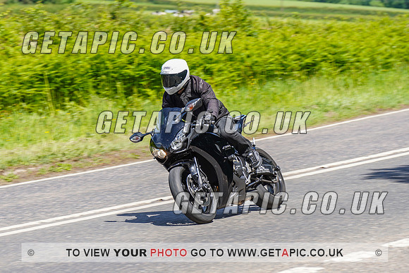 RS2205_17699