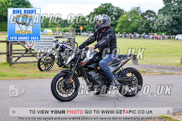 PR2408-13430_LOGO_ON_PHOTO