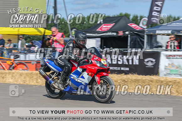 GP2508-3292_LOGO_ON_PHOTO