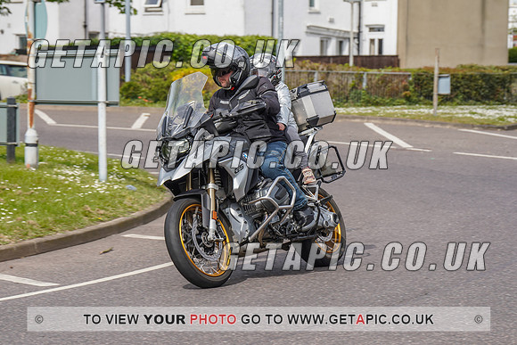 RS2204_6868