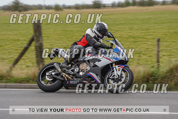 RS2203_6747