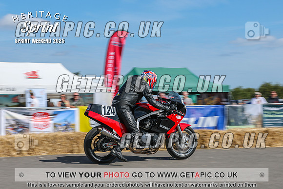 GP2508-3303_LOGO_ON_PHOTO