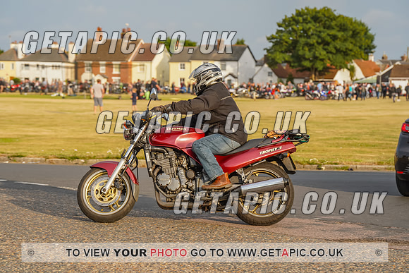 RS2207_8739