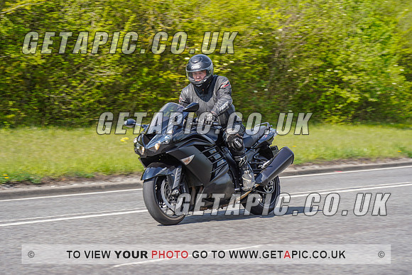 RS2204_12523