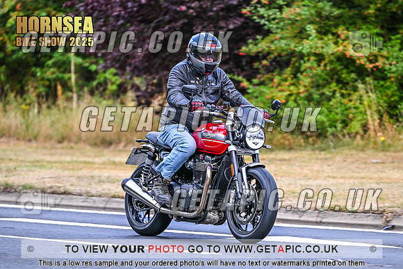 SJ2508-0951-C_LOGO_ON_PHOTO