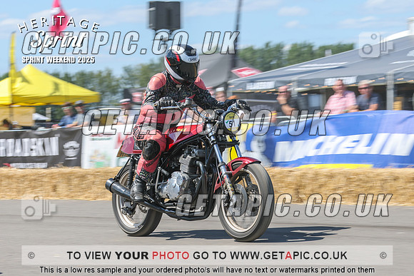GP2508-5082_LOGO_ON_PHOTO