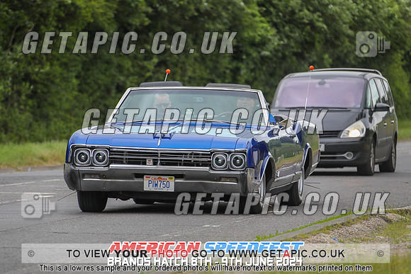 GP2406-6942-C_LOGO_ON_PHOTO