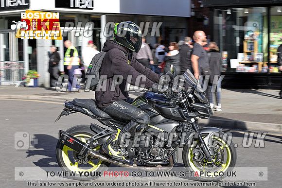 PR2407-12324_LOGO_ON_PHOTO
