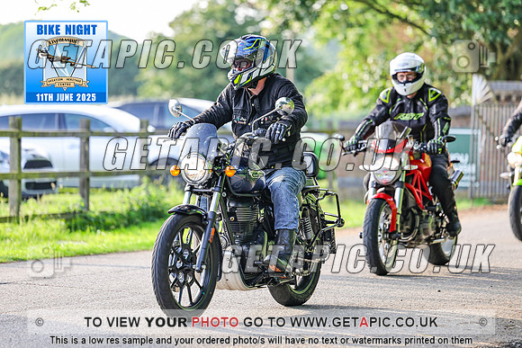 PR2506-07893_LOGO_ON_PHOTO