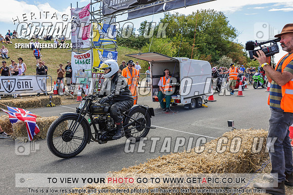 PR2408-01458-C_LOGO_ON_PHOTO