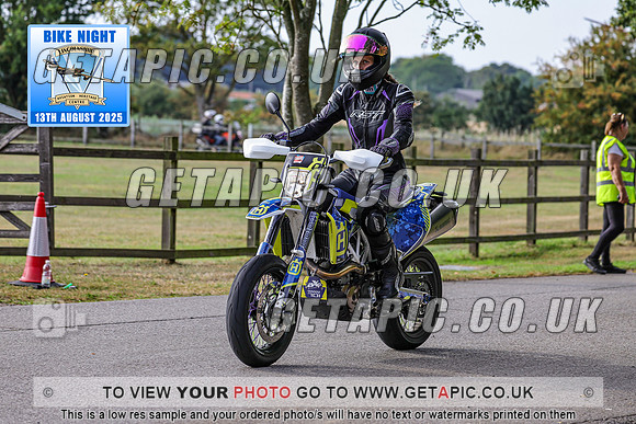 PR2508-08115_LOGO_ON_PHOTO