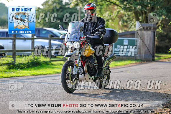 PR2506-08805_LOGO_ON_PHOTO