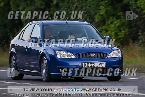 SH2409-0008-C_LOGO_ON_PHOTO