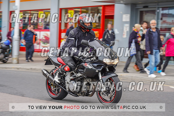 RS2205_2158
