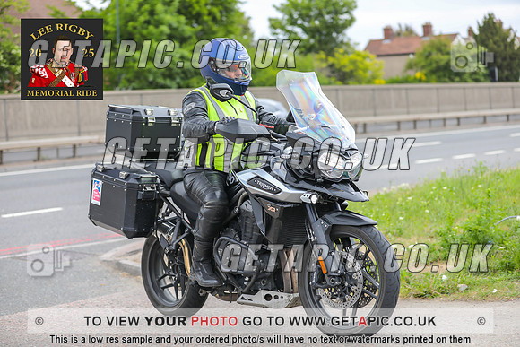 GP2505-013_LOGO_ON_PHOTO
