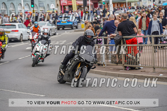 RS2205_13830