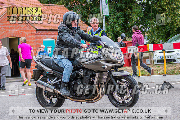 TW2508-5022_LOGO_ON_PHOTO