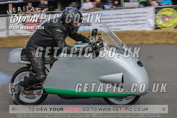 PR2408-00365-C_LOGO_ON_PHOTO